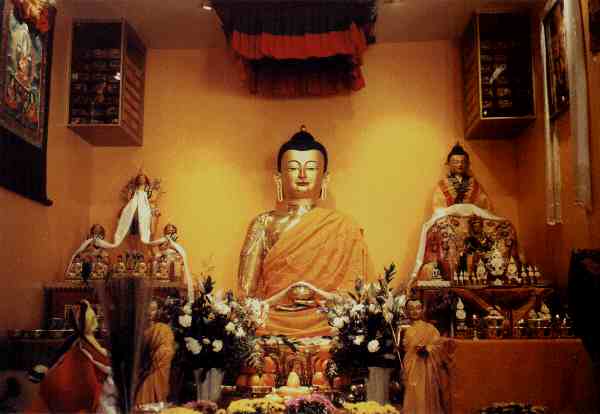 Statue of Lord Shakyamuni Buddha cosecrated by the Dzongkar Choede monks in March 2000